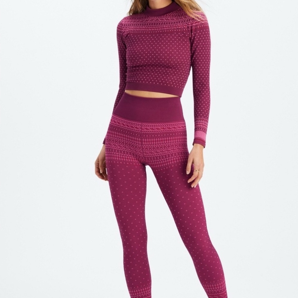 Fabletics Merlot Outfit Bundle winter workout matching set thermal fair isle